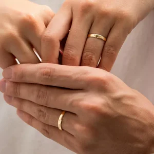 ALIANÇA DE OURO 18K -  CLASSIC CHANFRADA