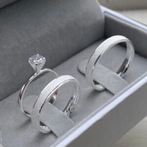 ALIANÇA DIAMANTADA 4MM (CANTO LISO) | PRATA 950