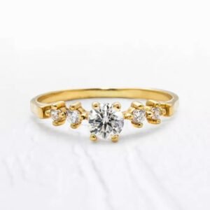 ANEL DE NOIVADO OURO SOLITÁRIO QUEEN