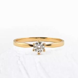 ANEL DE NOIVADO OURO SOLITÁRIO LUNE