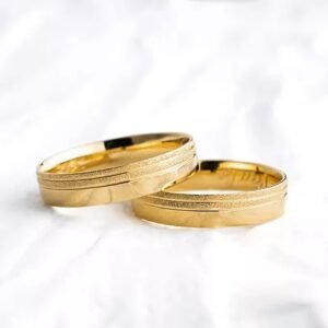 ALIANÇA DE CASAMENTO EM OURO 4MM FRISO GRÉCIA